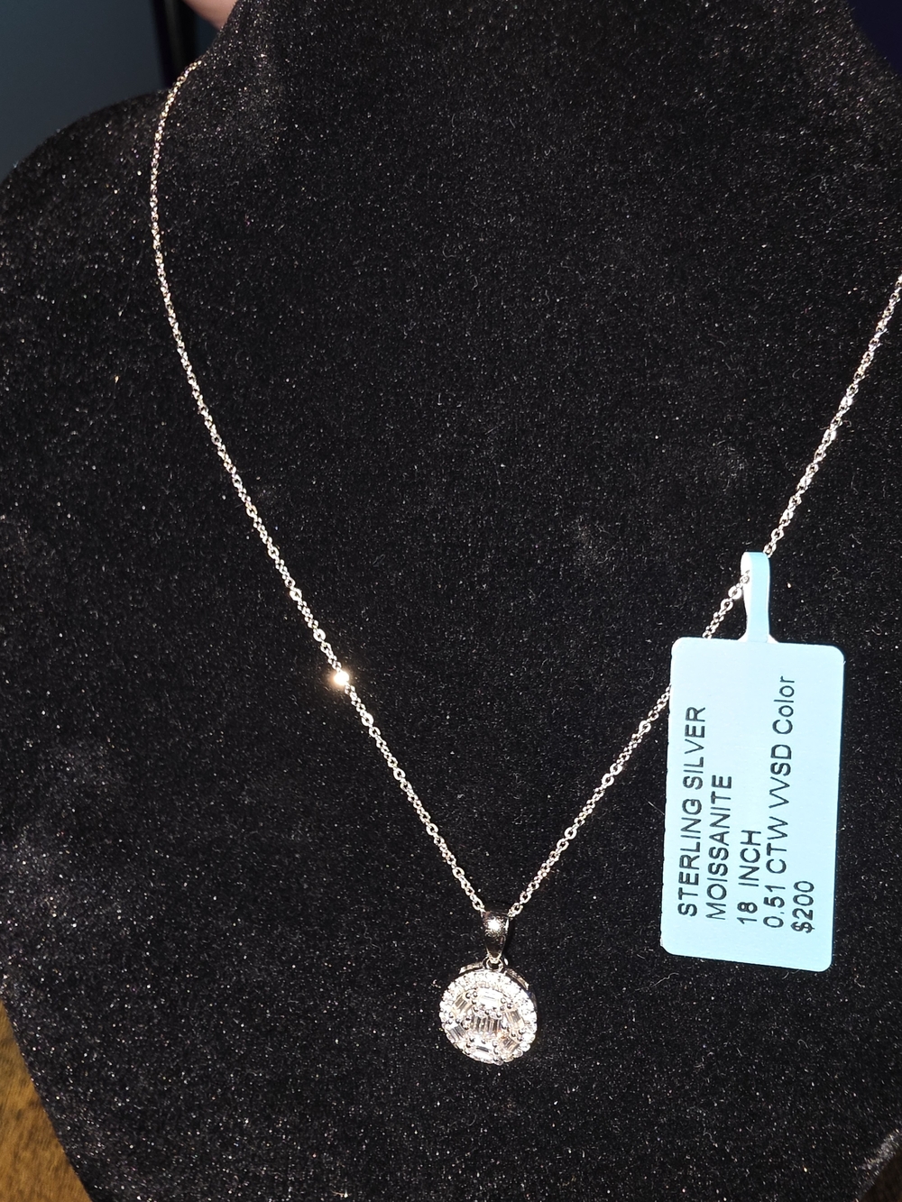 925 Sterling Silver Necklace With Baguette Moissanite - Picture 3 of 4